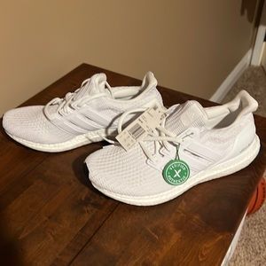 White ultra boost BRAND NEW